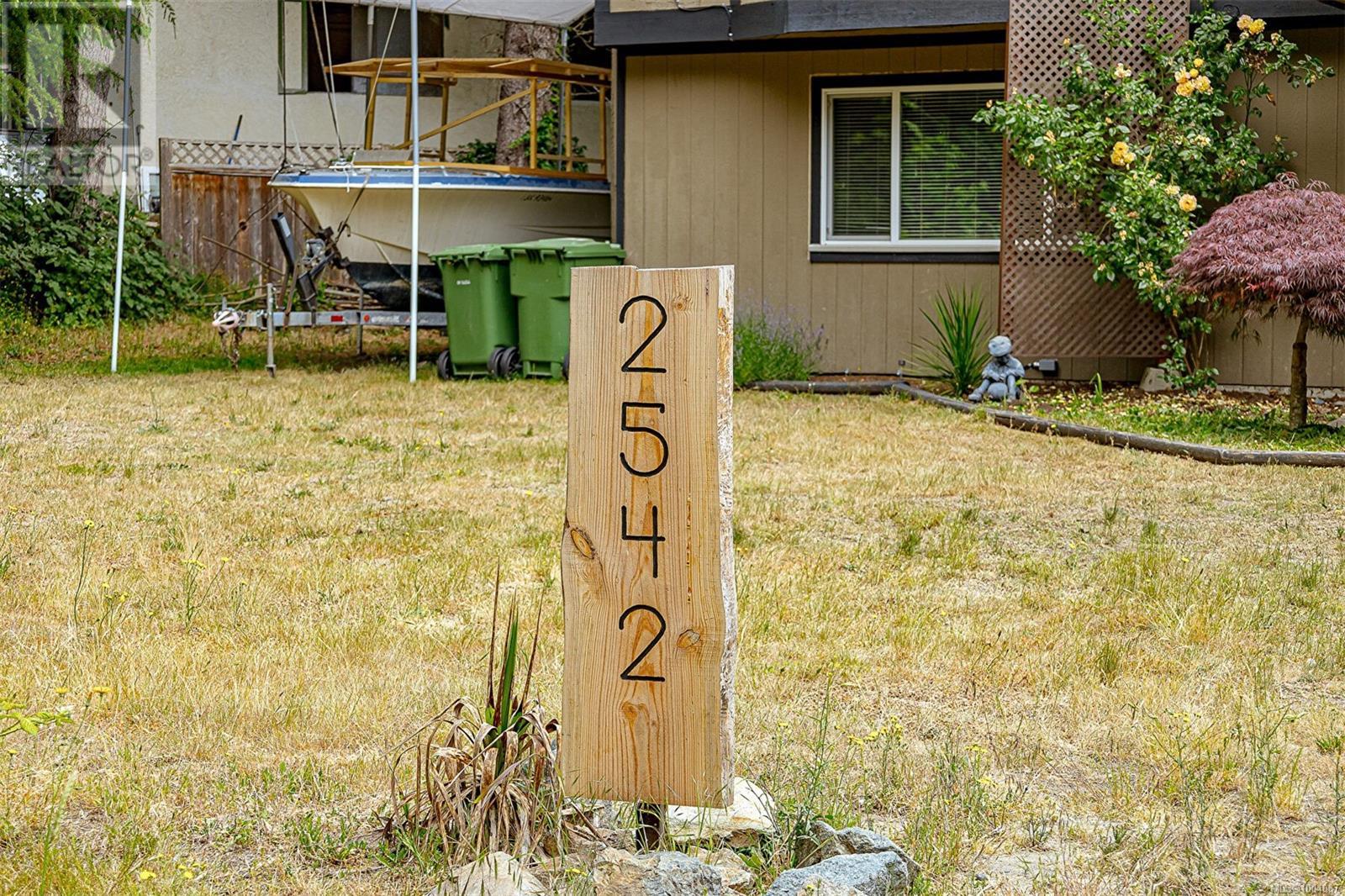 2542 Jeanine Dr