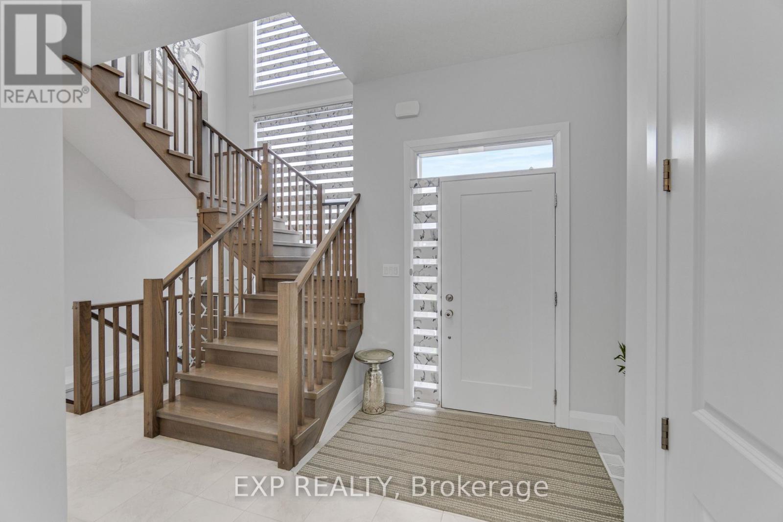5 - 923 STONECLIFFE WALK