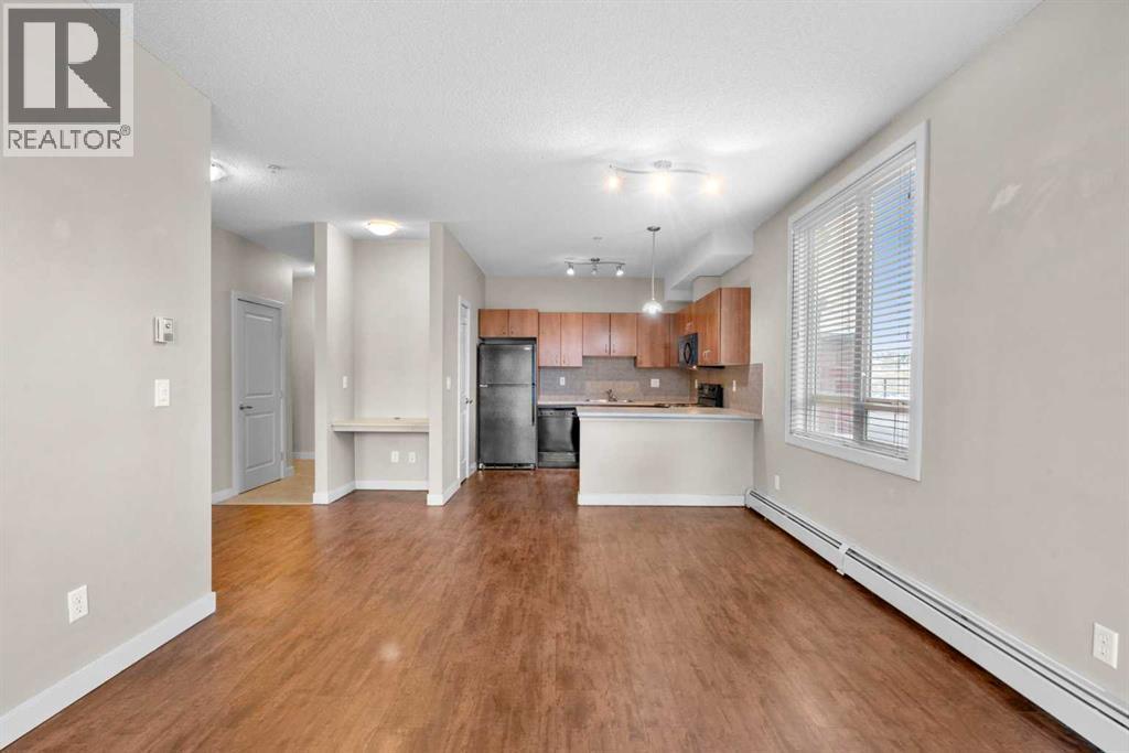 111, 162 Country Village Circle NE