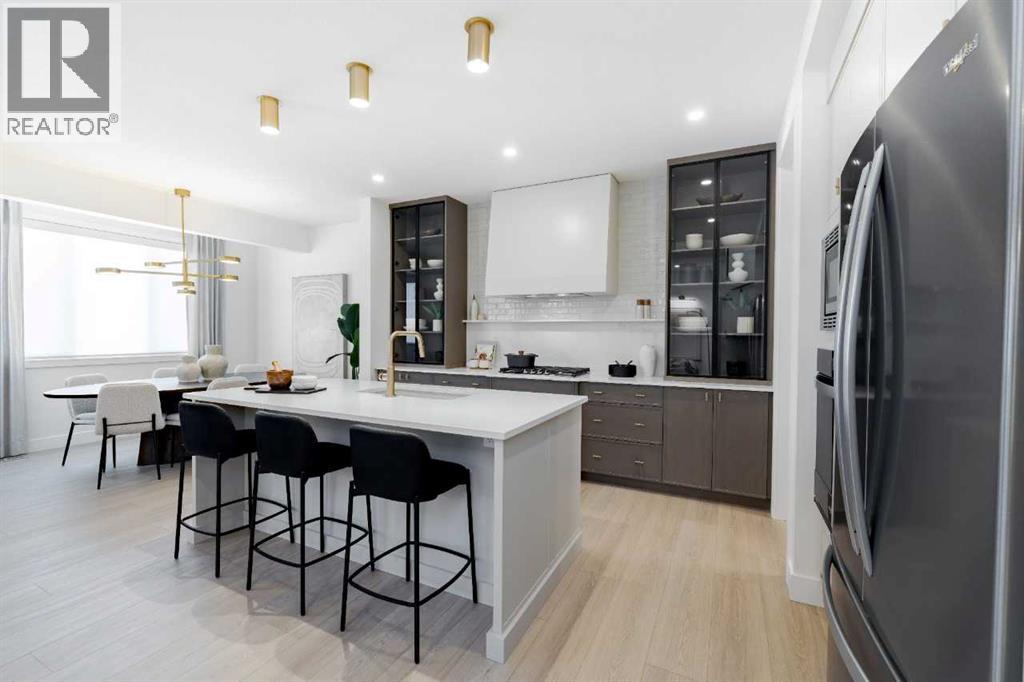 192 Amblestone Crescent NW