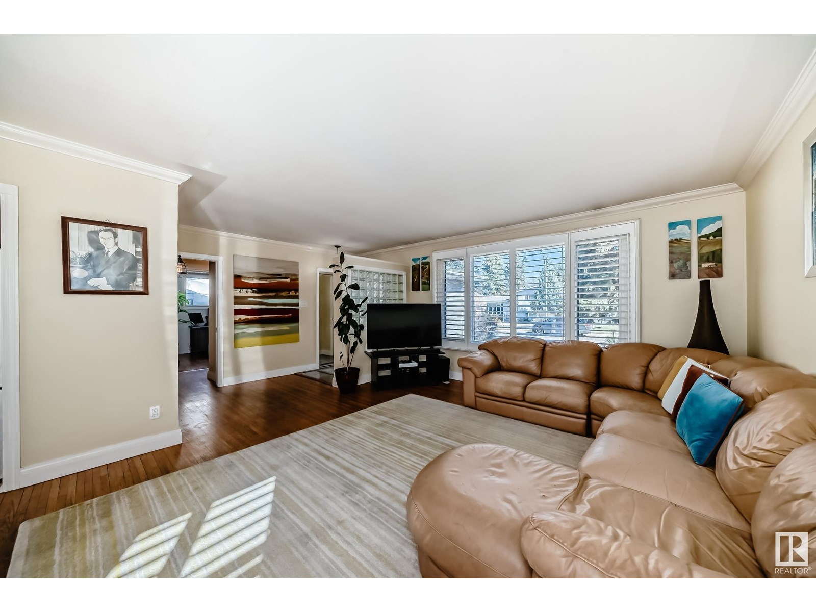 11731 38A AV NW