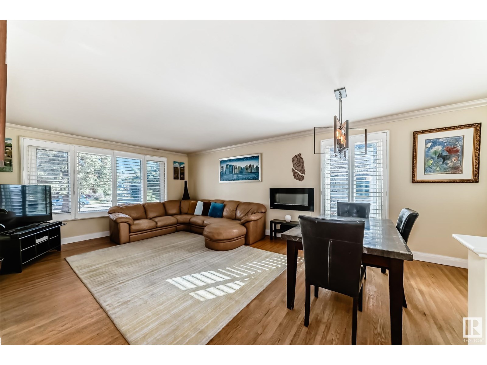 11731 38A AV NW