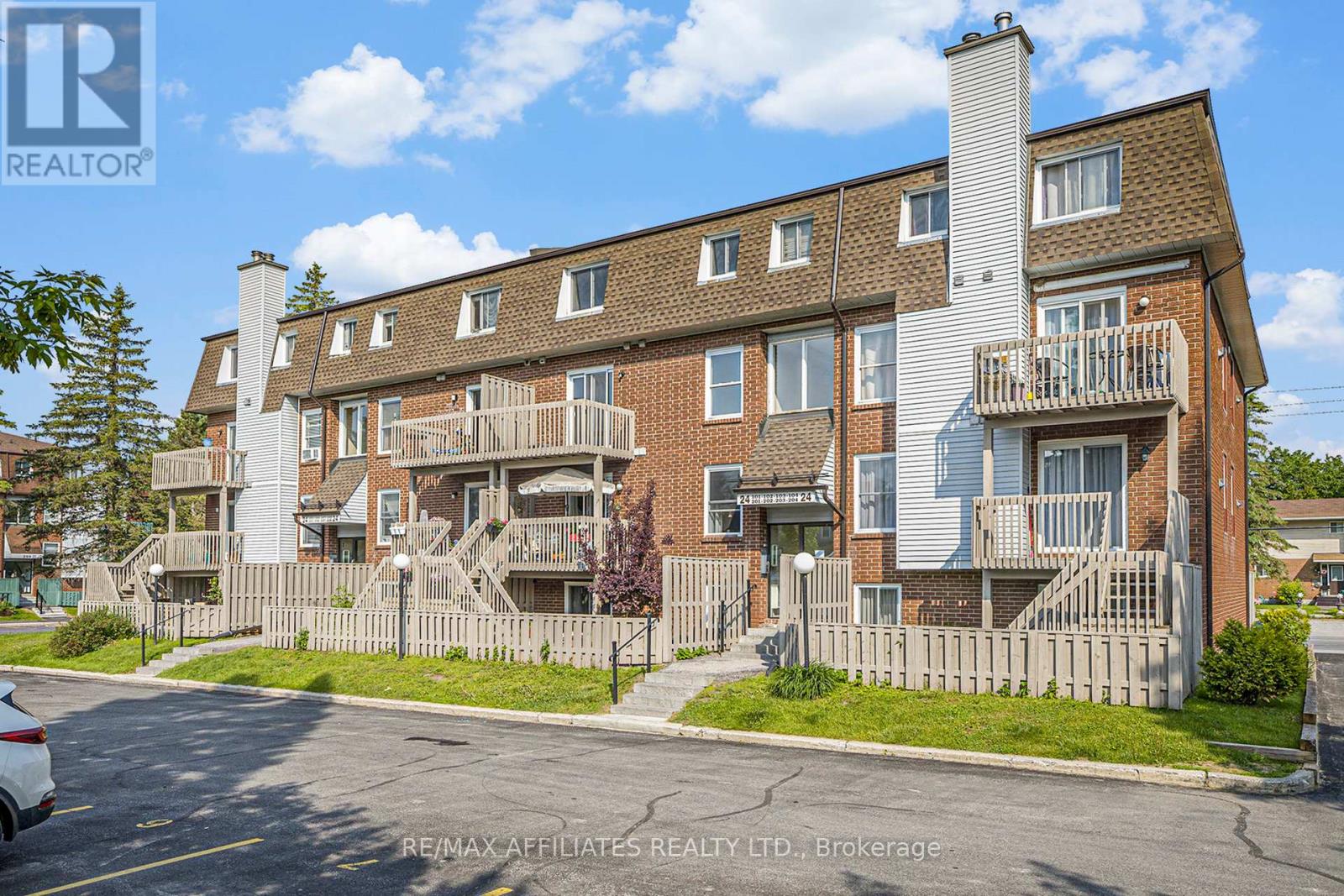 108 - 24 TOWNLINE ROAD W