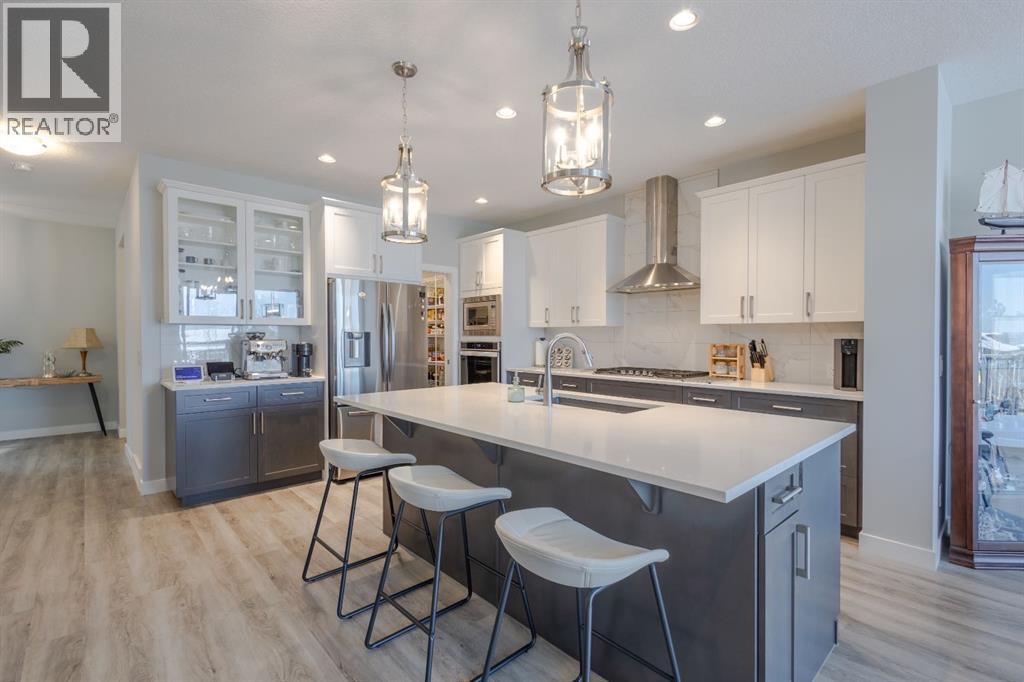 301 Crestmont Drive SW