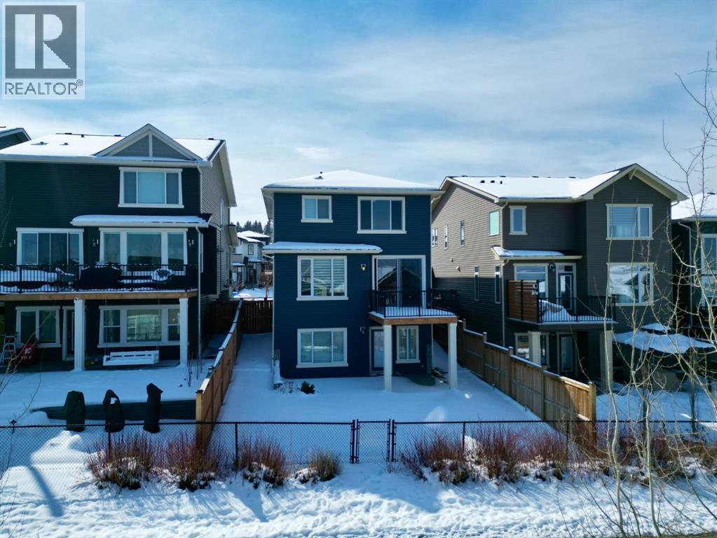 301 Crestmont Drive SW