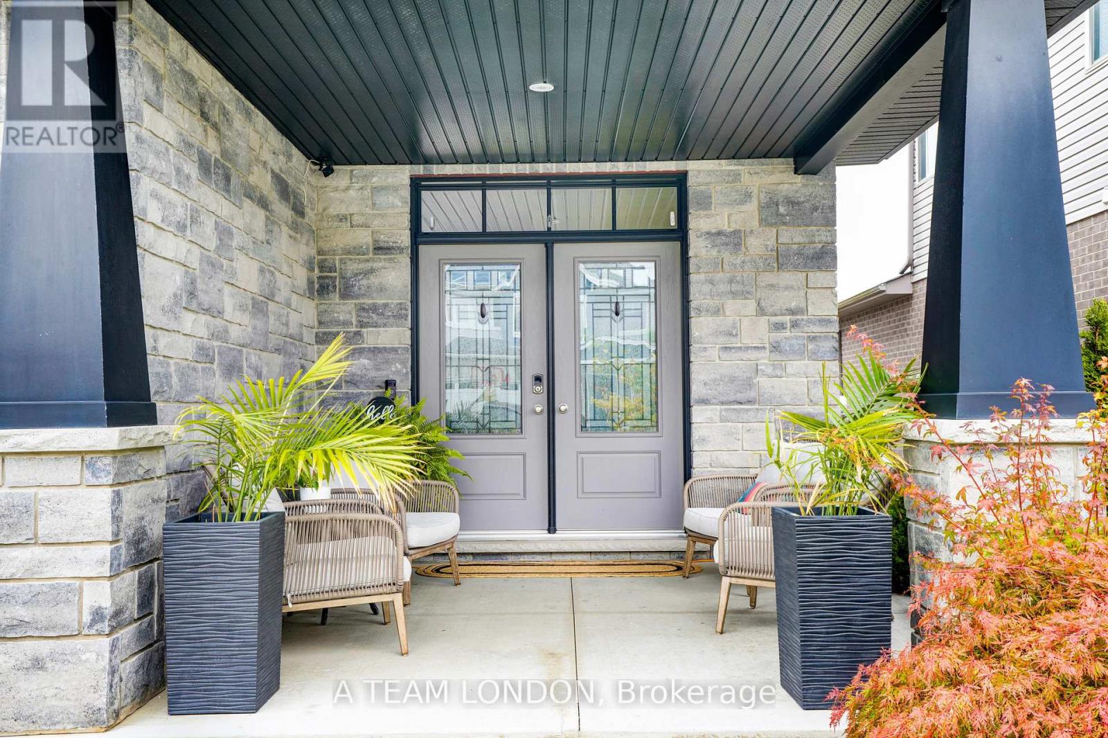 2479 SEVEN OAKS RIDGE