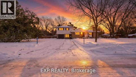 678 LAUDERDALE AVENUE London North (North H) ON N5X1N1