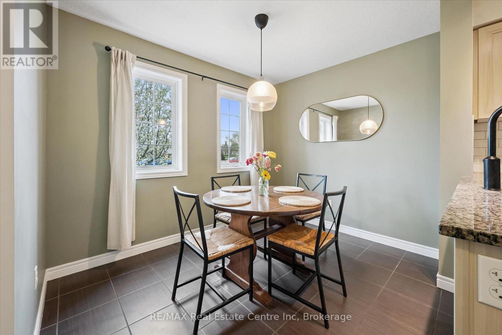 A - 634 WOODLAWN ROAD E