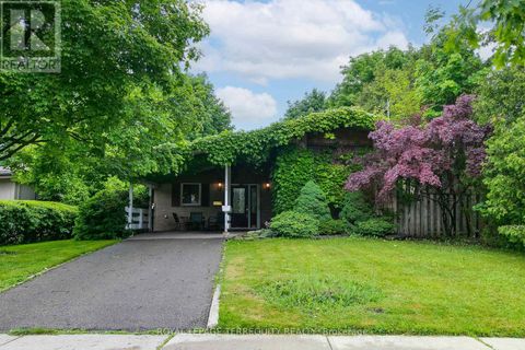 142 VEROBEACH BOULEVARD Toronto (Humbermede) ON M9M1R1