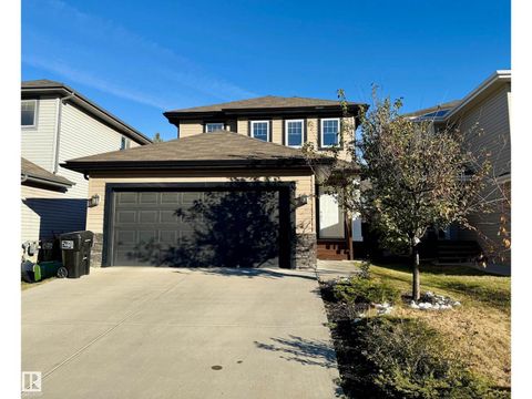 3236 17B AV NW Edmonton AB T6T0P4
