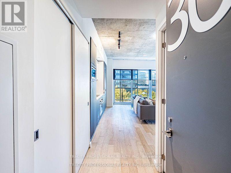 304 - 170 BAYVIEW AVENUE