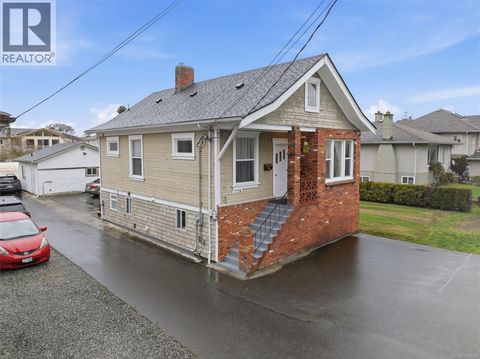 1776 Mckenzie Ave Saanich BC V8N1A7