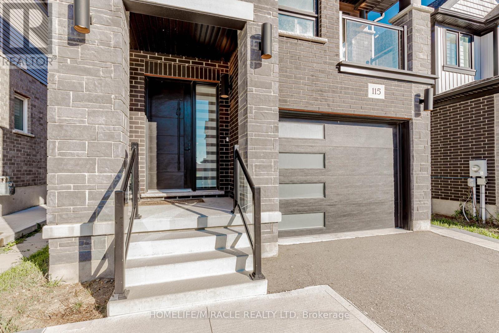 115 MONARCH WOODS DRIVE