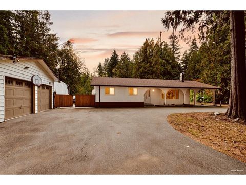 25160 54 AVENUE Langley BC V4W1T3