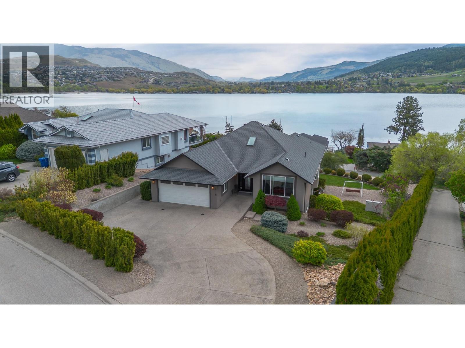 8119 Stoneridge Drive