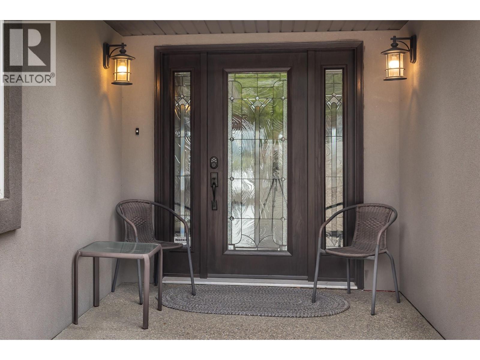 8119 Stoneridge Drive