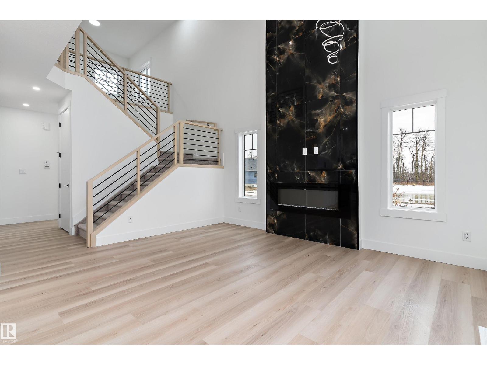 804 ELDERBERRY CT NW