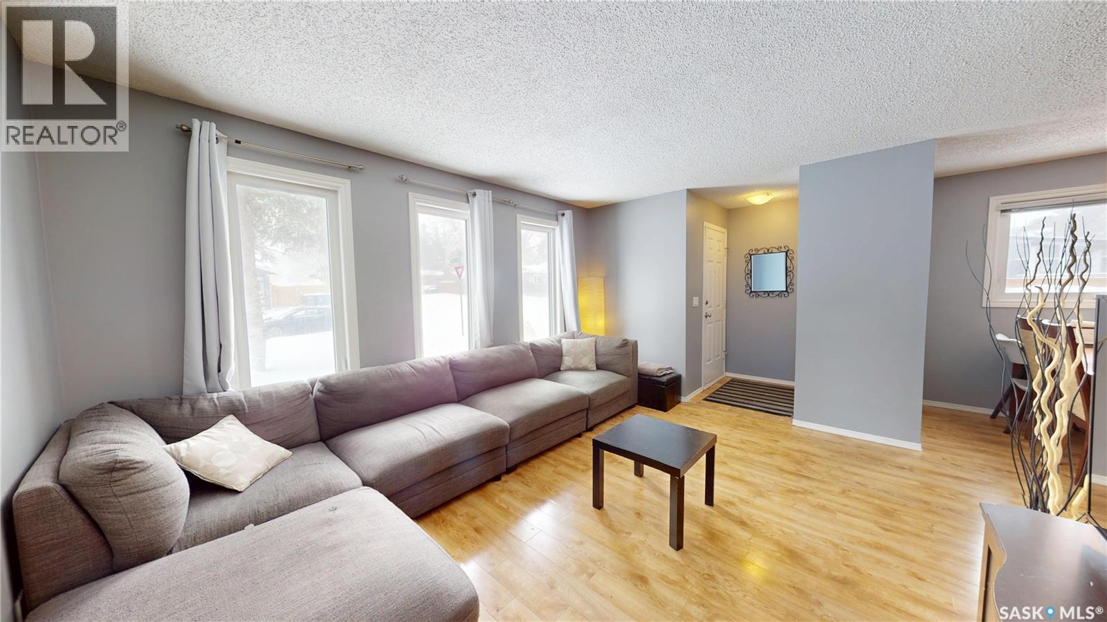 402A Gardiner PLACE