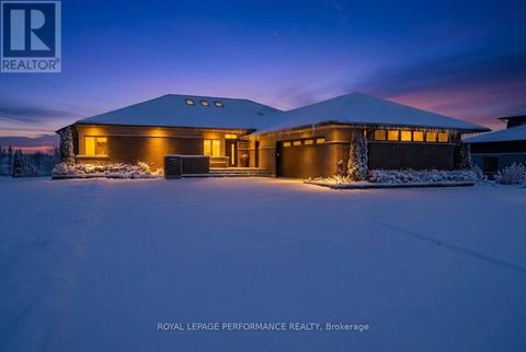 19 GEORGE PATRICK DRIVE South Stormont ON K0C1P0