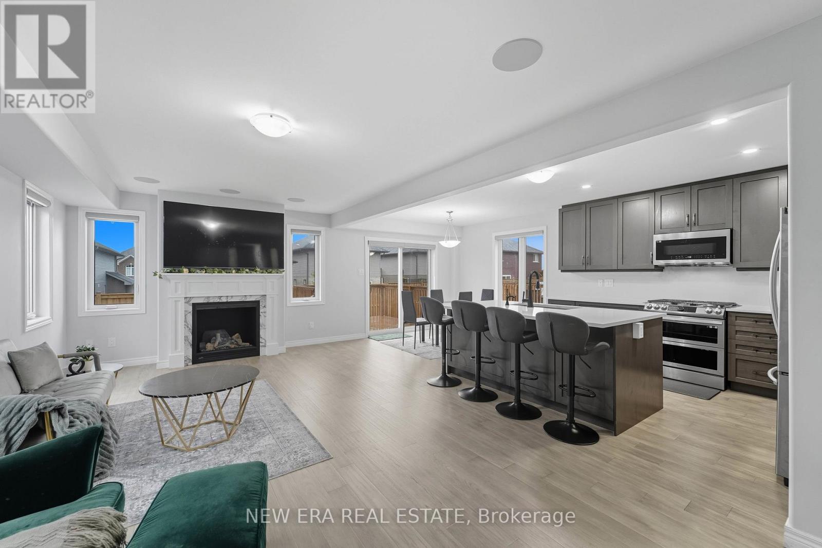 907 BRAMFORD TERRACE