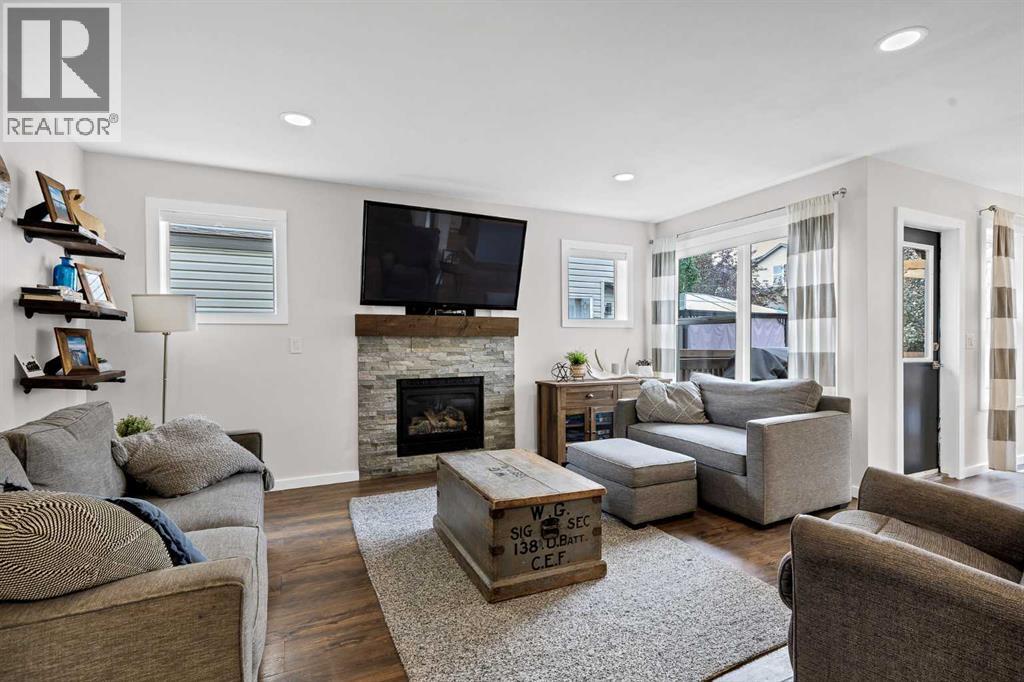 322 Tuscany Drive NW