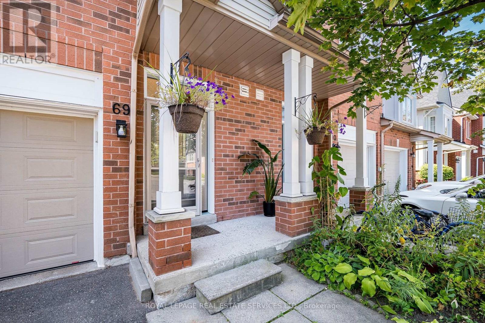 69 - 1588 SOUTH PARADE COURT