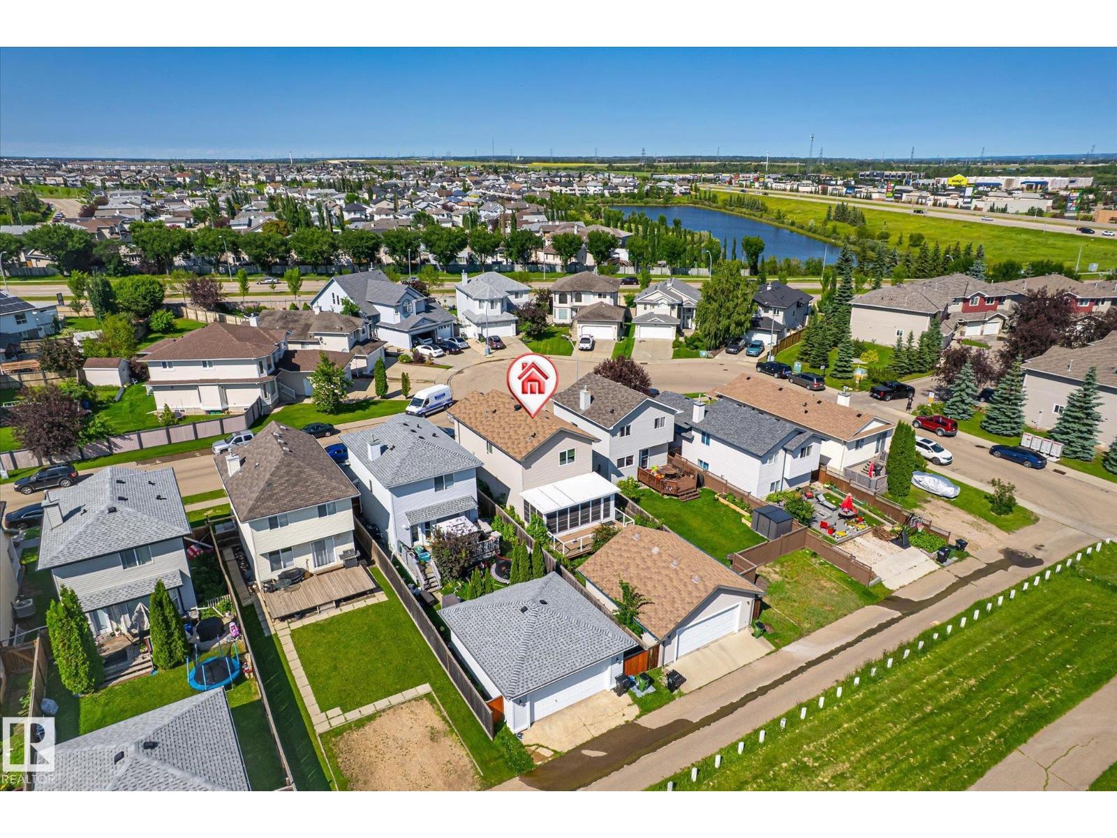 4317 152 AV NW