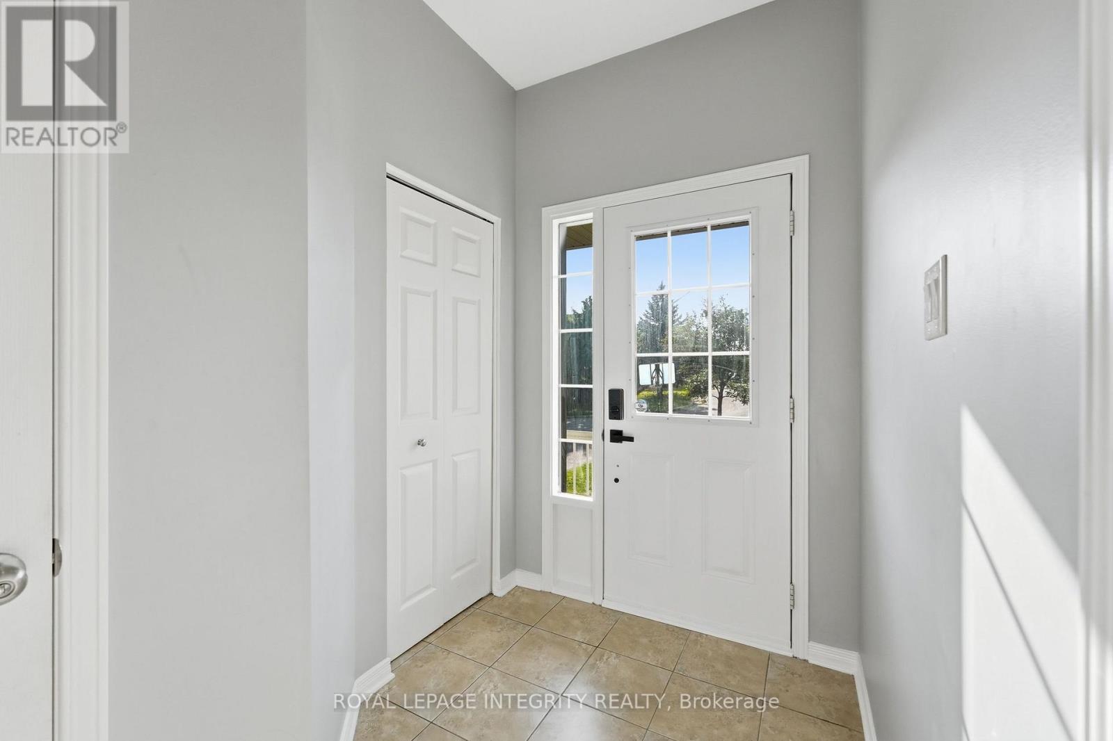 300 ROLLING MEADOW CRESCENT