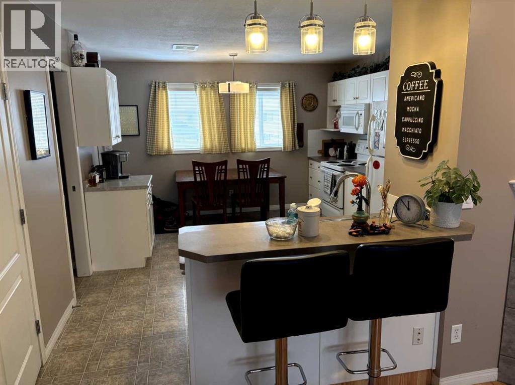 47, 33 Donlevy Avenue