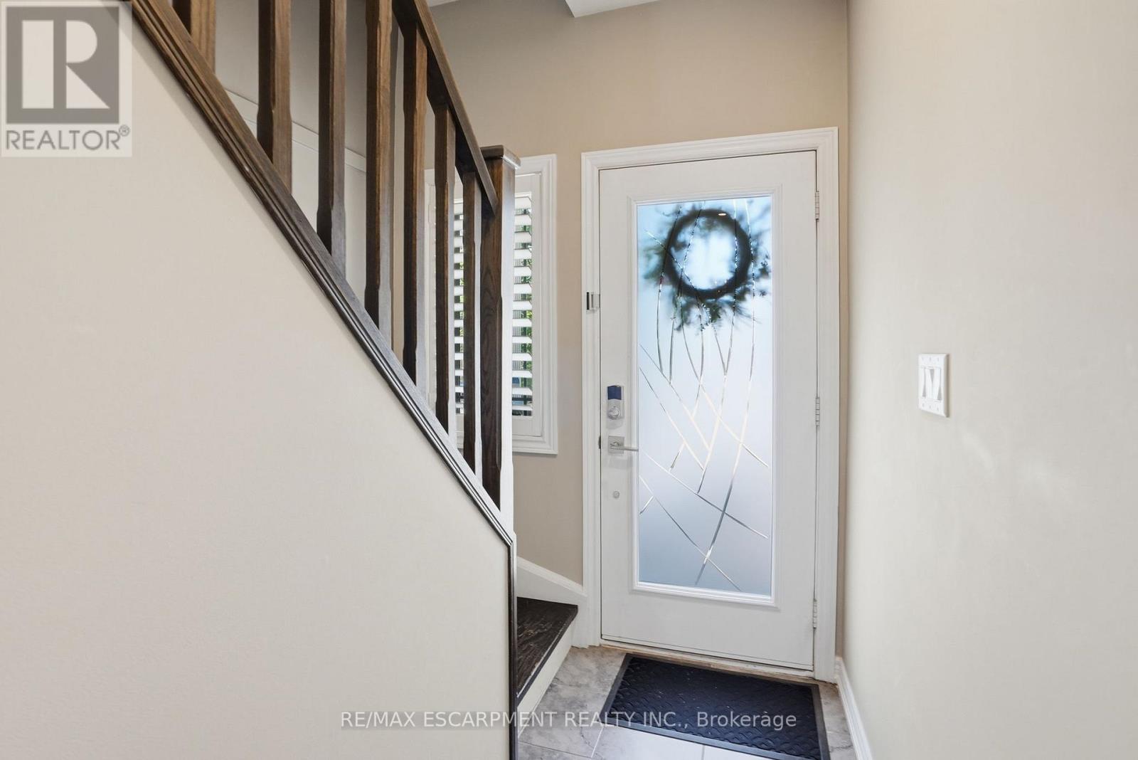 27 CROSSINGS WAY