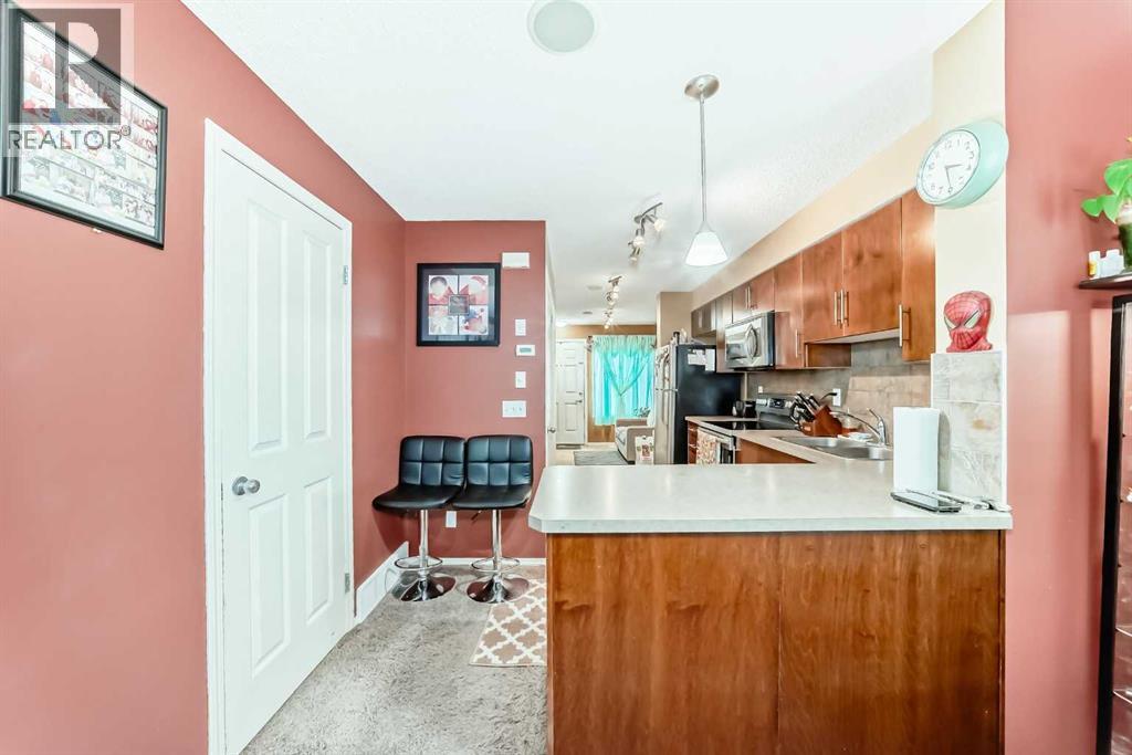 244 Saddlebrook Point NE