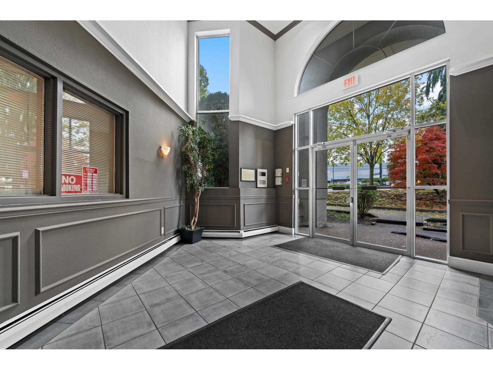 106 32725 GEORGE FERGUSON WAY