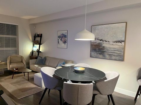 213 14550 WINTER CRESCENT Surrey BC V4P0G4