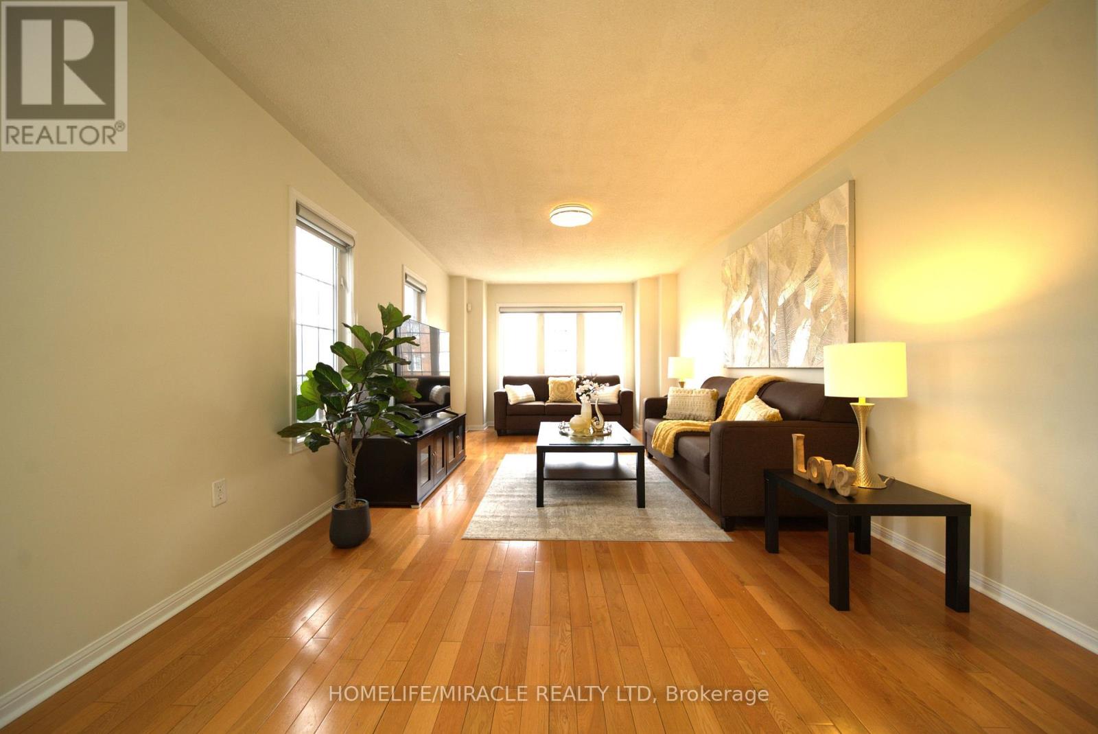 30 ORANGEGROVE DRIVE