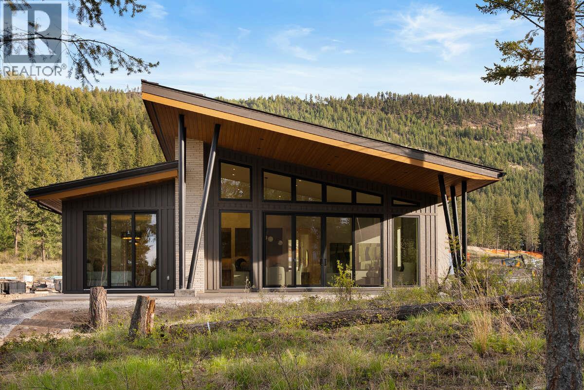818 Predator Ridge Drive