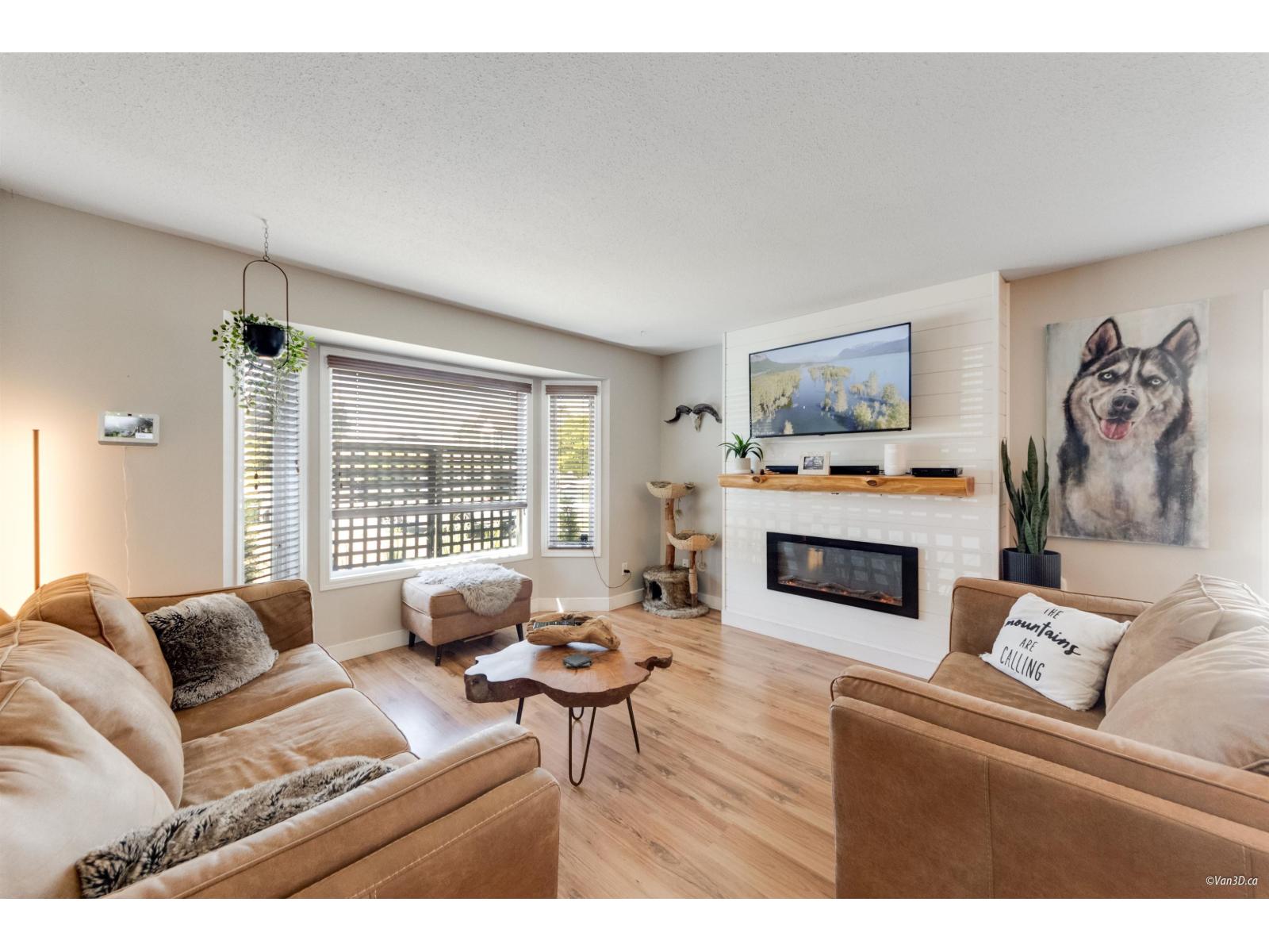 5856 GLENDALE DRIVE|Sardis South