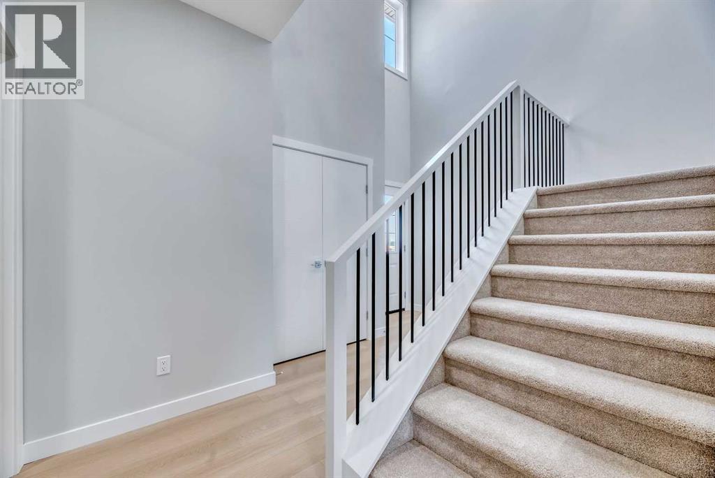 154 Lakewood Crescent