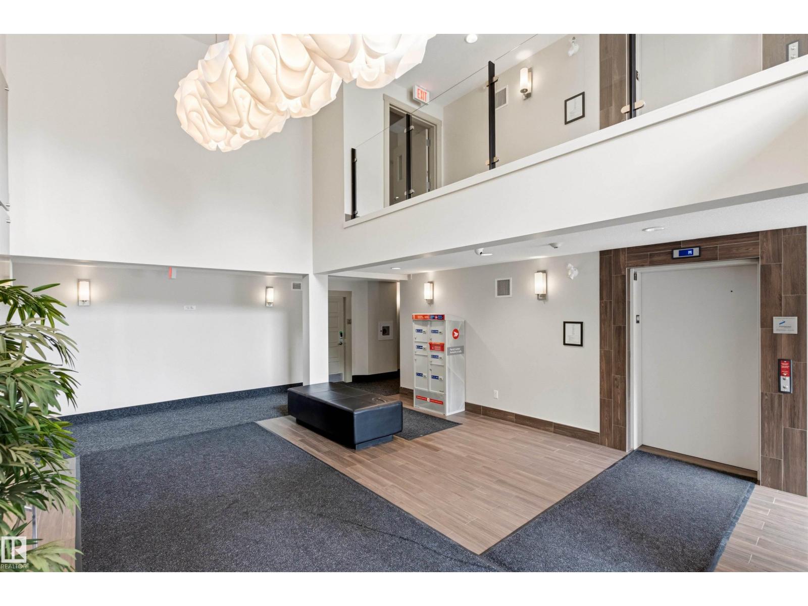 #302 5510 SCHONSEE DR NW
