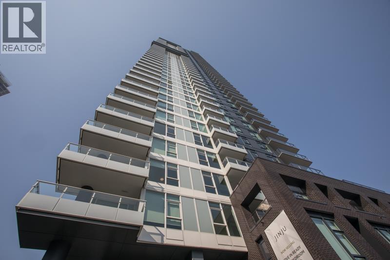 2906 537 COTTONWOOD AVENUE