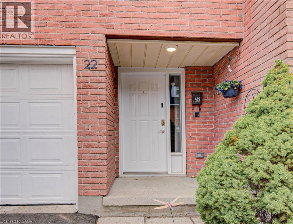 100 BLUEVALE Street N Unit# 22