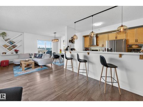 #704 9707 105 ST NW Edmonton AB T5K2Y4