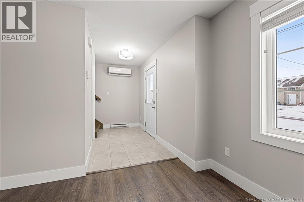 74 Edington Street - Photo 2