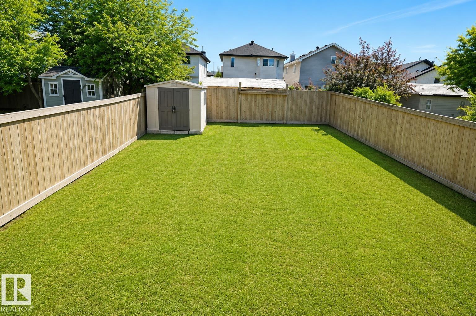 8523 7 AV SW SW