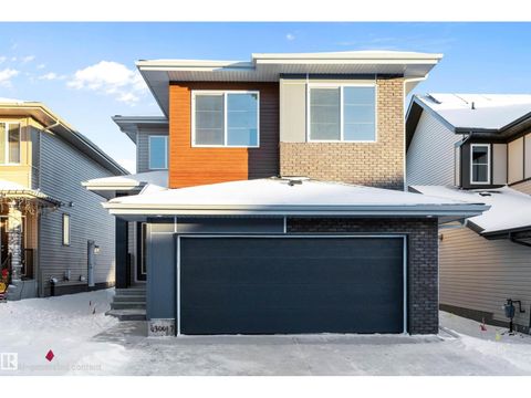 17611 7 ST NE Edmonton AB T5Y4K3