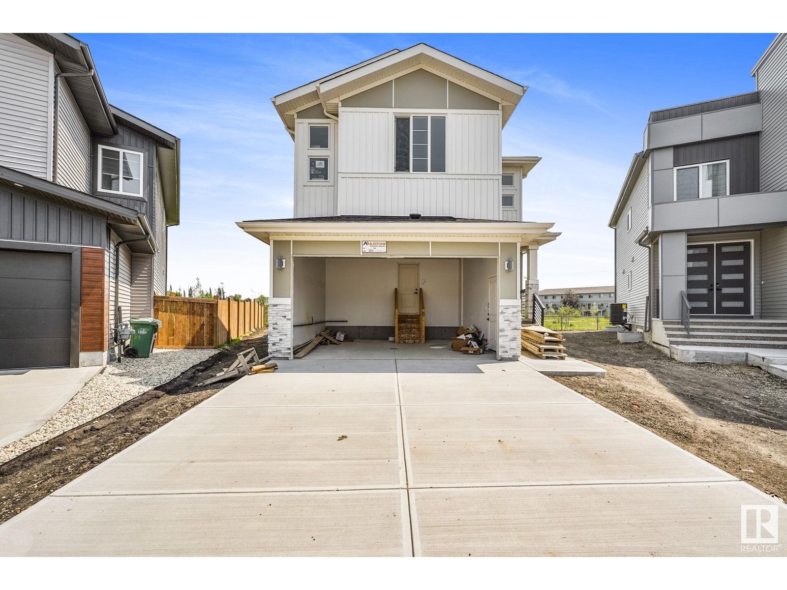 150 CREEKSIDE LANE LN