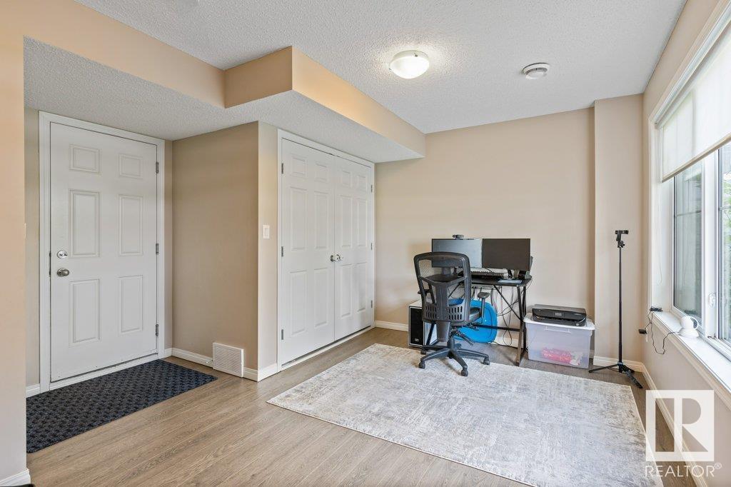 #20 7385 EDGEMONT WY NW