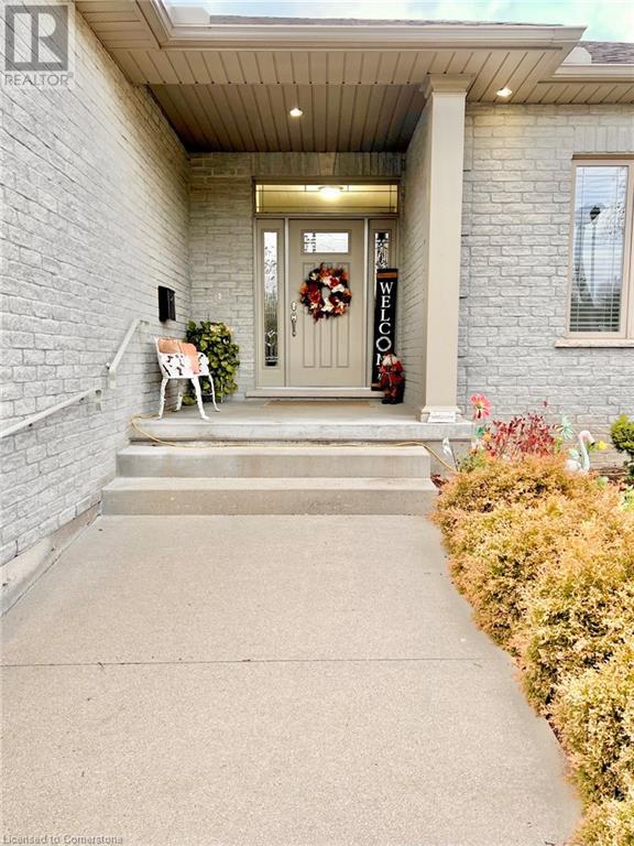 159 VICTORIA STREET Lane N