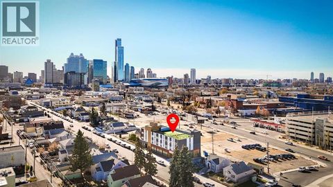 10882 98 Street NW Edmonton AB T5H2P5