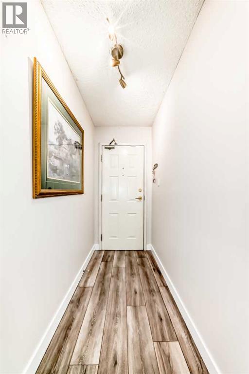 902, 9800 Horton Road SW