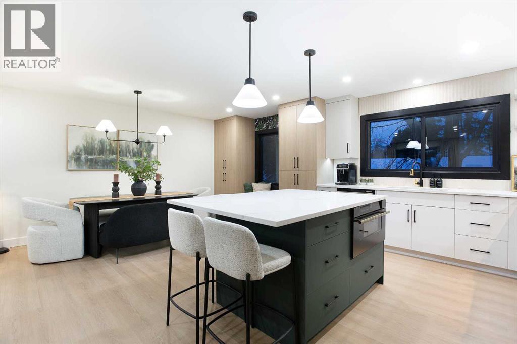 2416 Palliser Drive SW